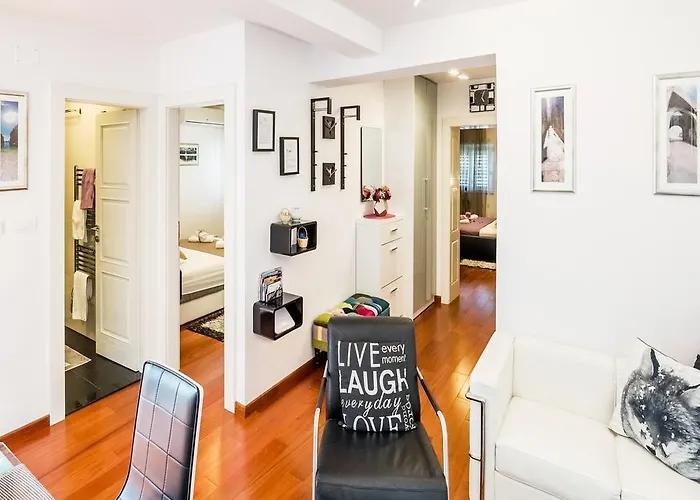 Penthouse Priuli 아파트