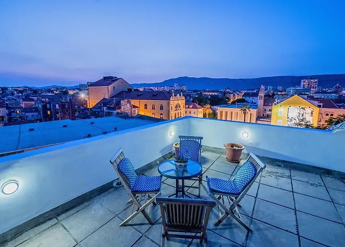 아파트 Penthouse Priuli 스플리트